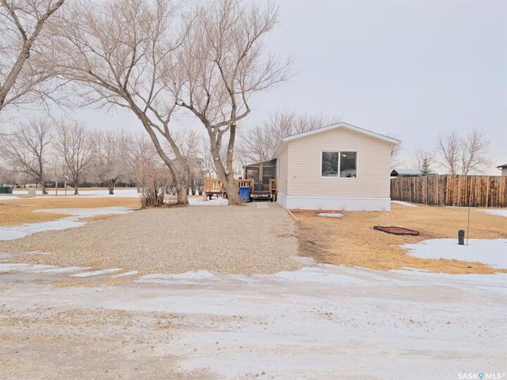 Property Photo:  12 Prairie View Crescent  SK S0L 2V0 