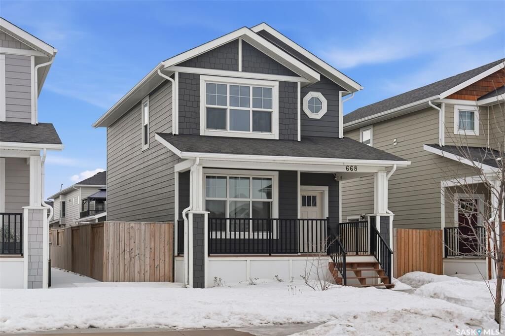 Property Photo:  668 Meadows Boulevard  SK S7V 0M5 