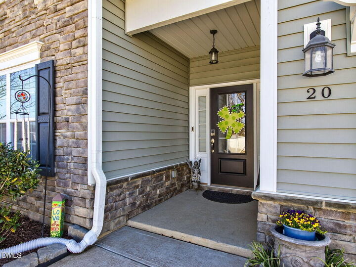 Property Photo:  20 Bowhill Drive  NC 27527 