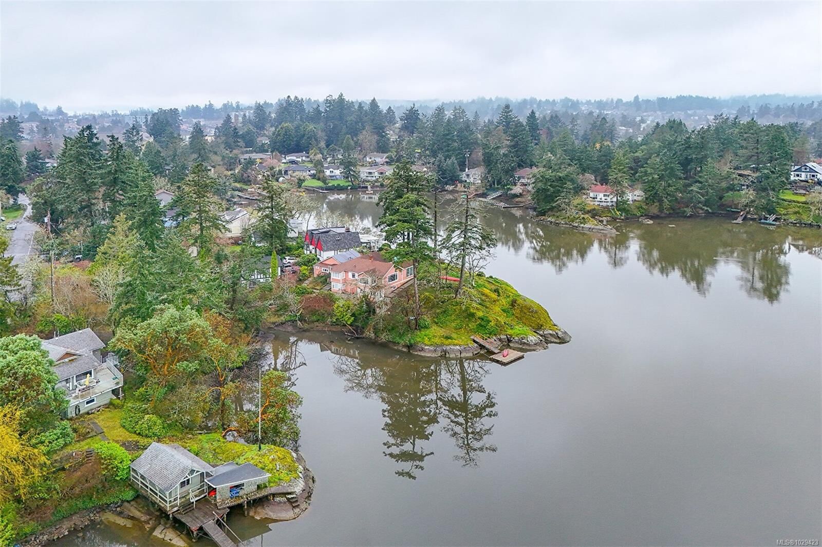 Property Photo: 2898 Glenwood Ave BC V9A 2S2