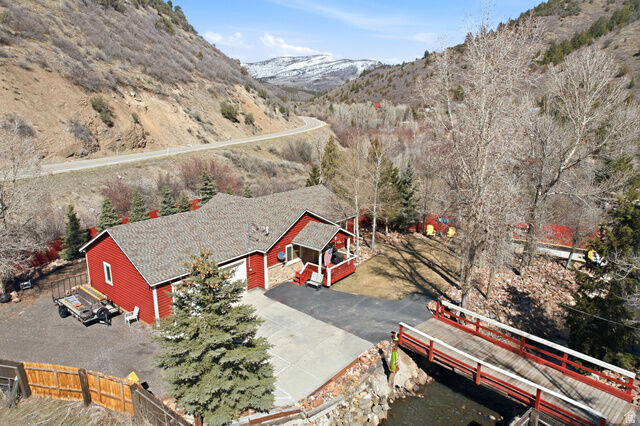 Property Photo:  3805 Beaver Creek Rd  UT 84036 
