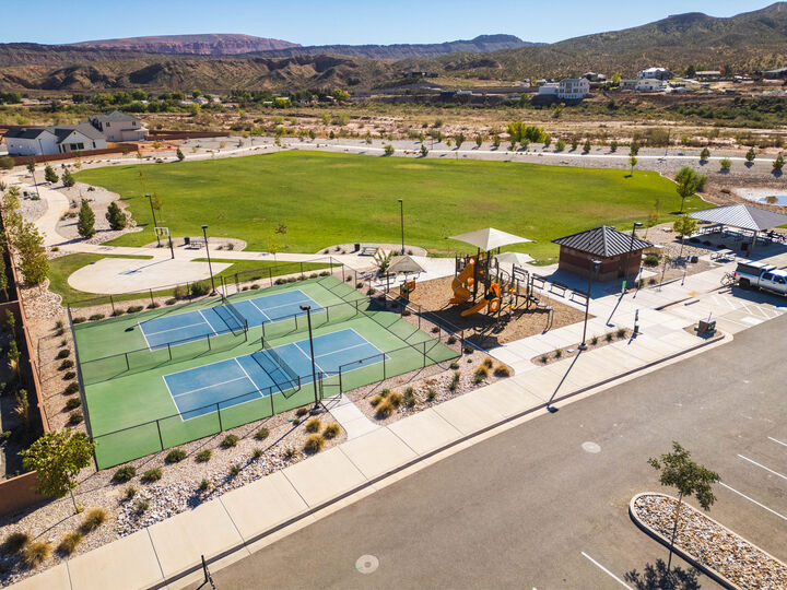 Property Photo: 2798 E Smith Creek Dr UT 84780