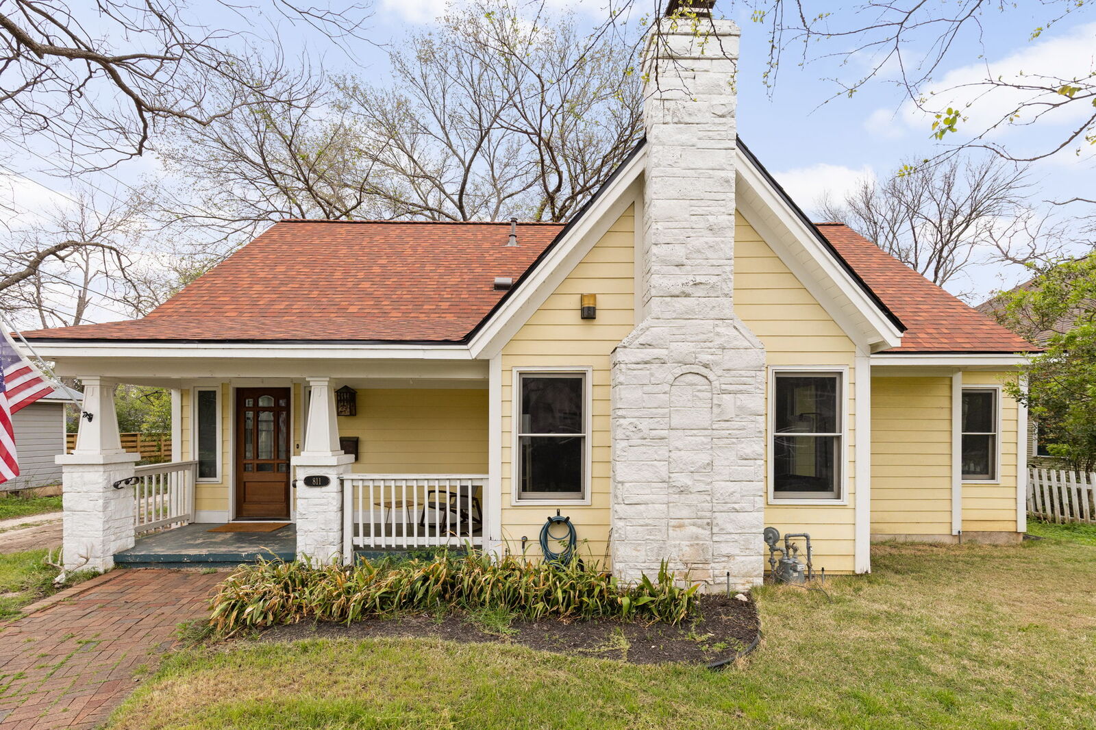 Property Photo:  811 E 46th Street  TX 78751 