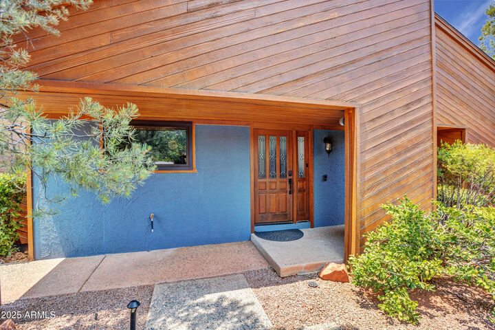 Property Photo:  75 Santa Barbara Drive  AZ 86336 