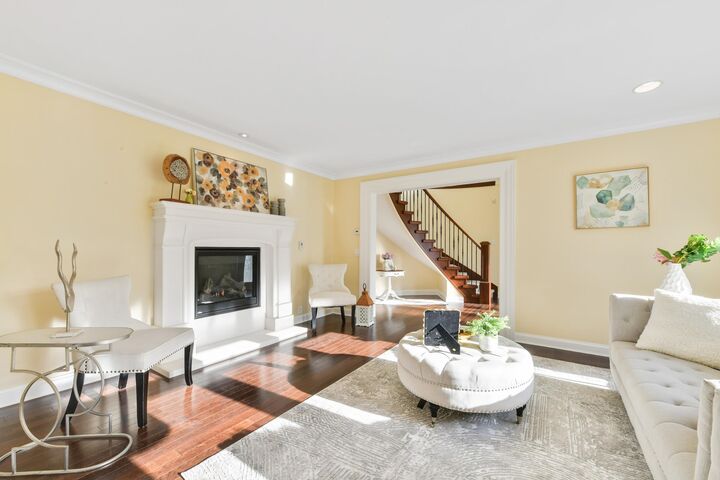 Property Photo: 1944 133B Street BC V4A 7S7