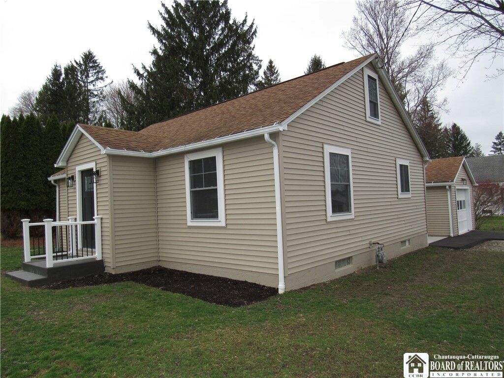 Property Photo:  16 Columbia Avenue  NY 14701 