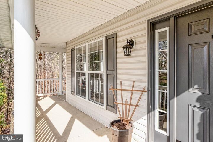 Property Photo:  1004 Oakwood Court  VA 22401 