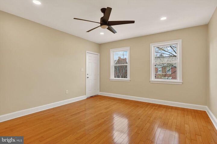 Property Photo: 1254 Simms Place NE 3 DC 20002