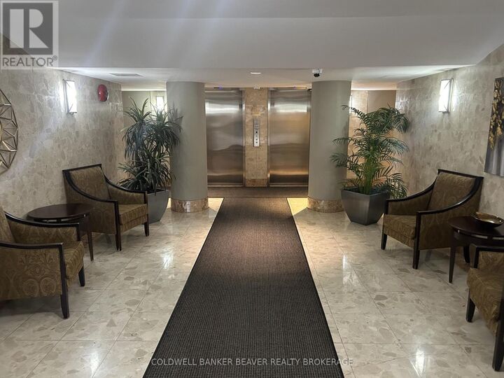 Property Photo:  7 Picton Street 506  ON N6B 3N7 