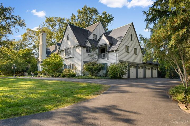 Property Photo:  10451 Grand Oaks Lane  OH 45242 