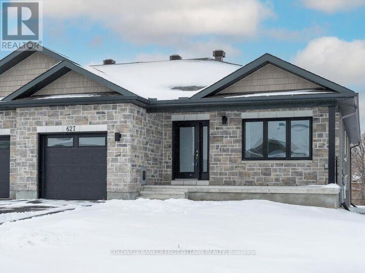 Property Photo:  627 Bracewell Street  ON K0A 1A0 