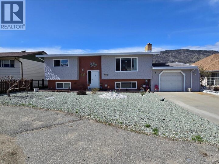 9 Dogwood Place — photo 1