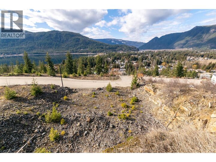 Property Photo: 283 Bayview Drive BC V0E 2V1