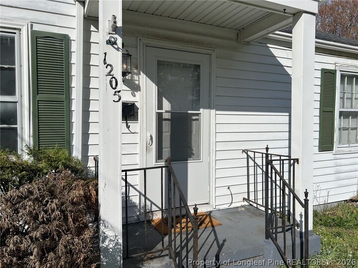 Property Photo:  1205 Eisenhower Street  NC 28358 