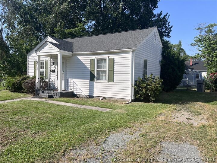 Property Photo:  1205 Eisenhower Street  NC 28358 