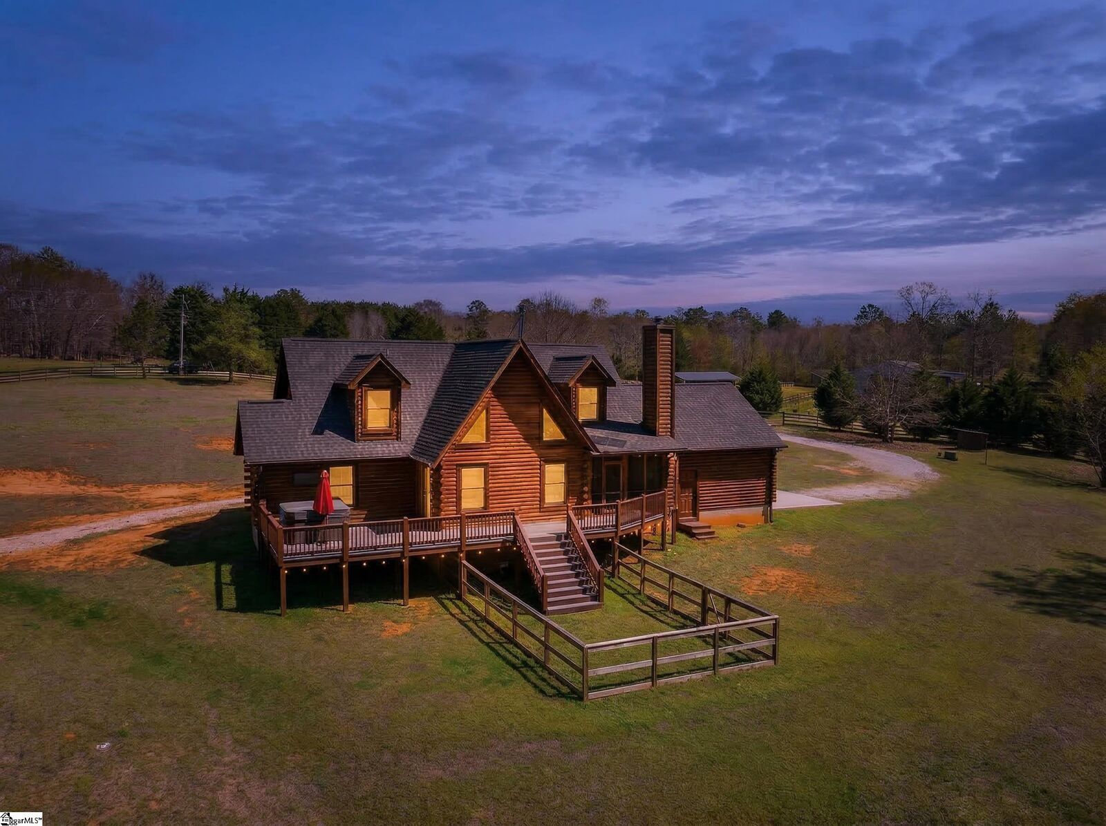 Property Photo: 171 Hickory Road SC 29697-9627