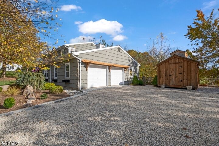 Property Photo: 423 Windmill Way NJ 08876