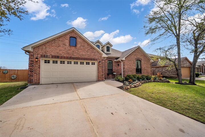 Property Photo: 3534 Stonehenge Drive TX 77356
