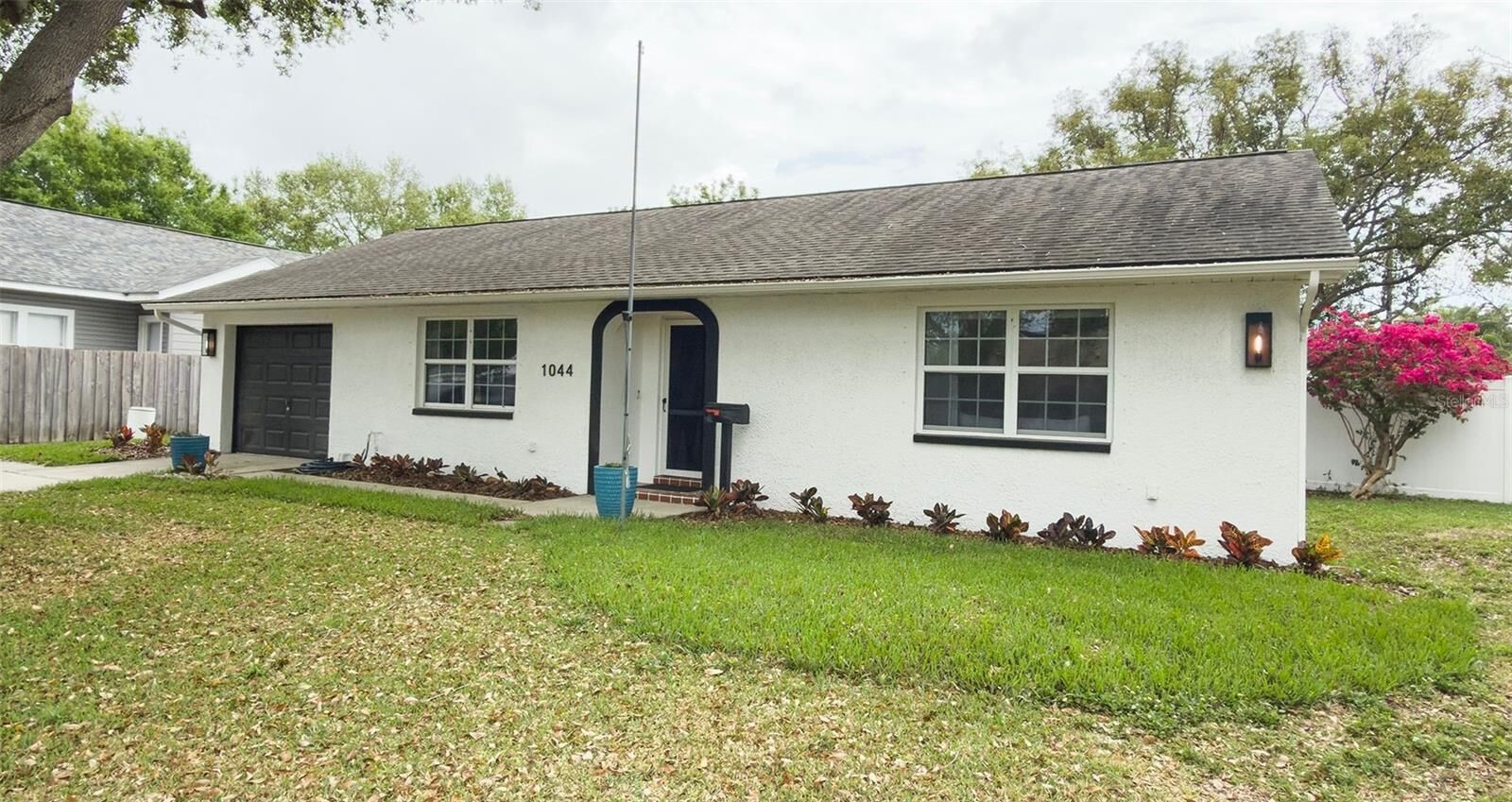Property Photo: 1044 51st Avenue N FL 33703