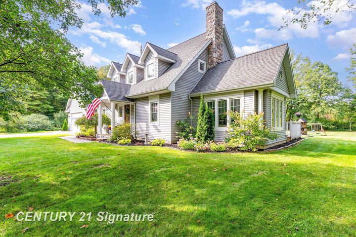 Property Photo:  2265 E Brooks Road  MI 48623 