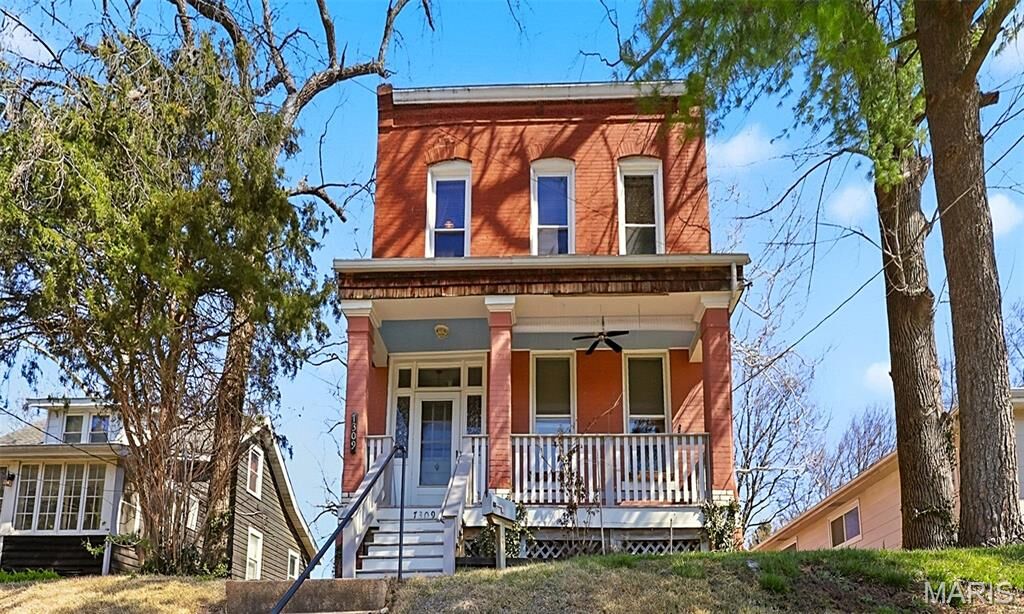 Property Photo: 7309 Esplanade Street MO 63143