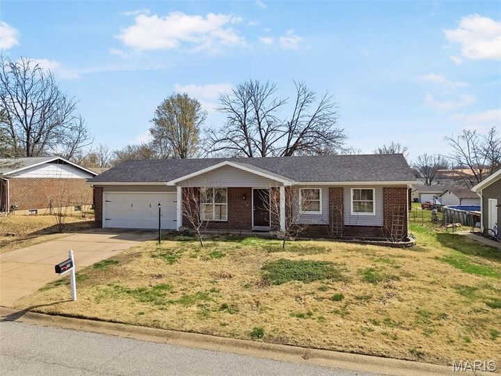 Property Photo:  626 Lime Rock Drive  MO 63304 