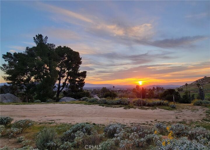 Property Photo: 2935 Galaxie Heights Road CA 92507