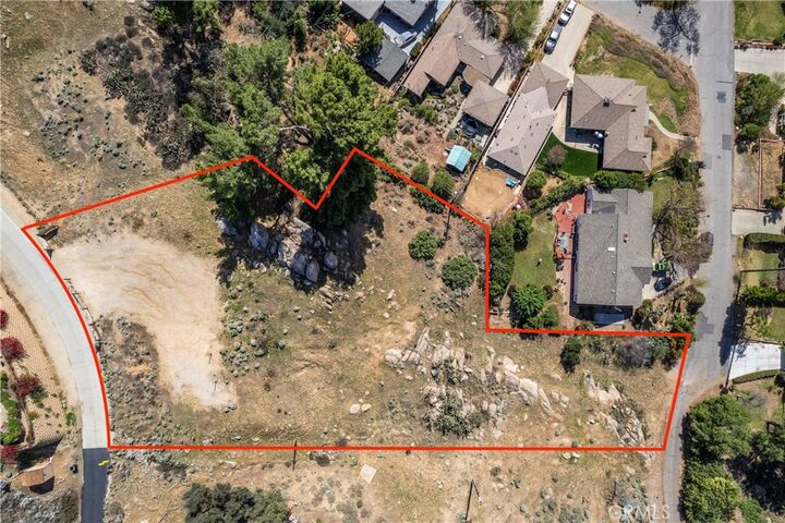Property Photo: 2935 Galaxie Heights Road CA 92507