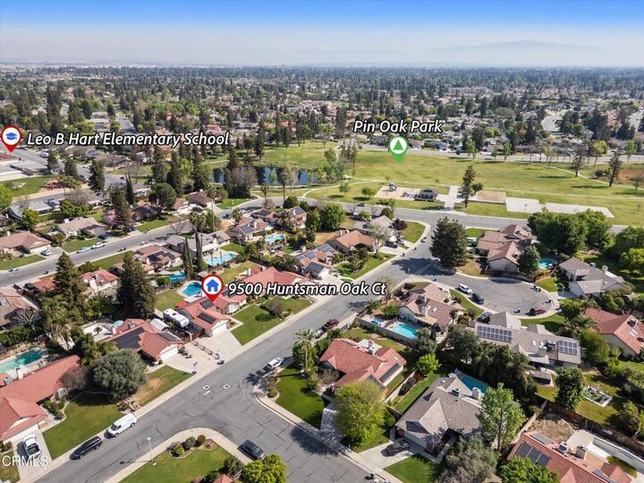 Property Photo:  9500 Huntsman Oak Court  CA 93311 