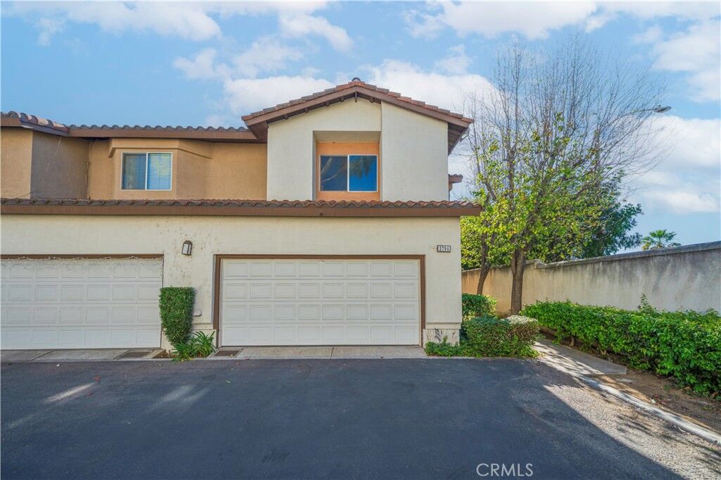 Property Photo:  3794 Camino Anguilla  CA 92503 
