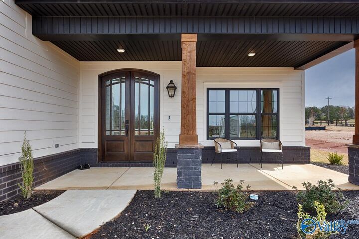 Property Photo:  111 Grand Springs Court  AL 35756 