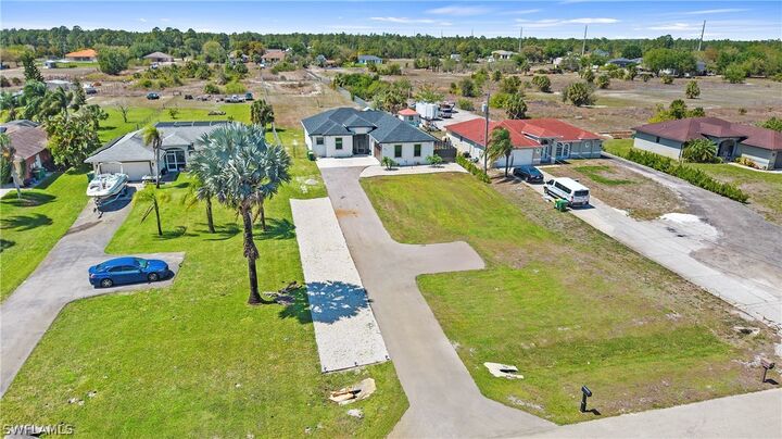 Property Photo: 4571 22nd Street NE FL 34120