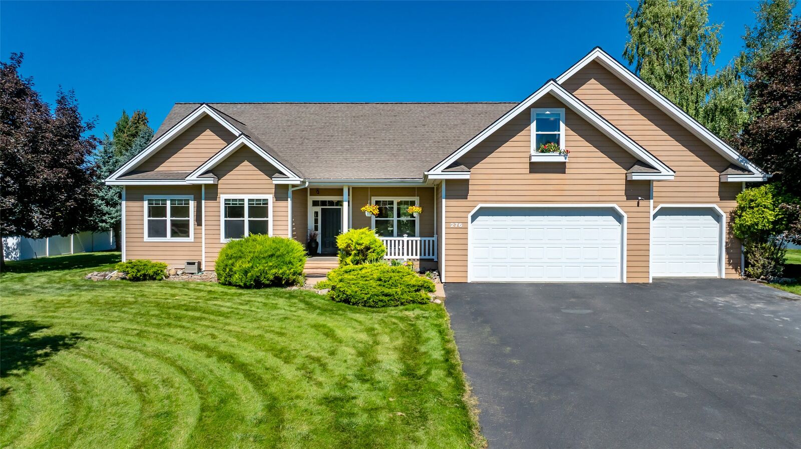 Property Photo:  276 Somerset Drive  MT 59901 