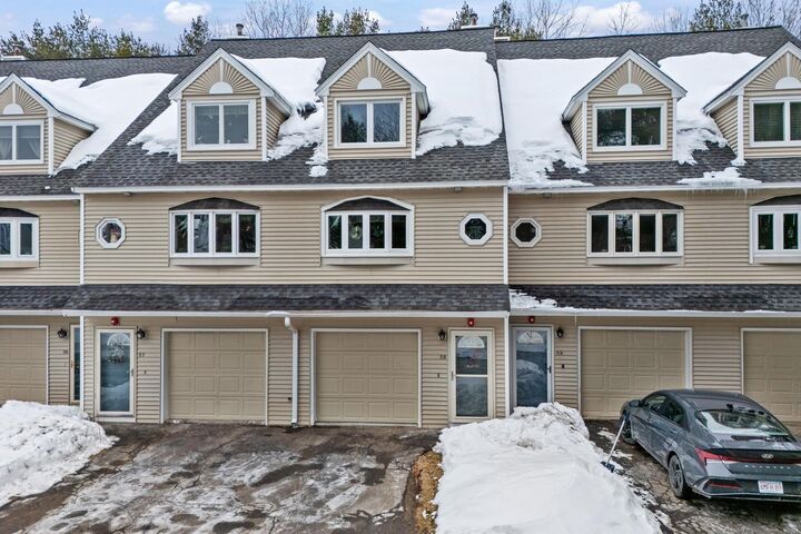 Property Photo:  58 Schooner Landing  NH 03842 