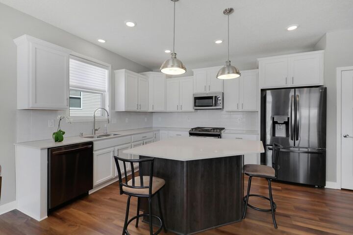 Property Photo: 1216 Oak Tree Court MN 55315