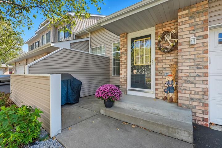 Property Photo:  834 Summer Pines Circle  WI 54016 