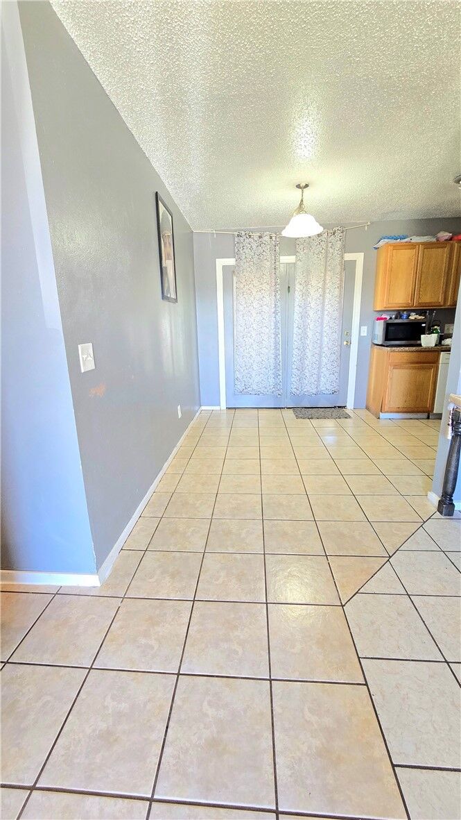 Property Photo: 906 14th Street AR 72756