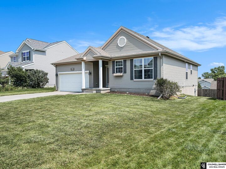 Property Photo:  10623 S 110th Avenue  NE 68046 