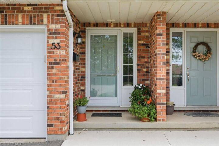 Property Photo:  53 Myrtle Avenue  ON L2M 5W2 
