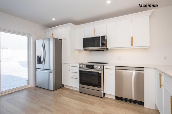 Property Photo:  15 Violet Circle  PE C0A 0K6 