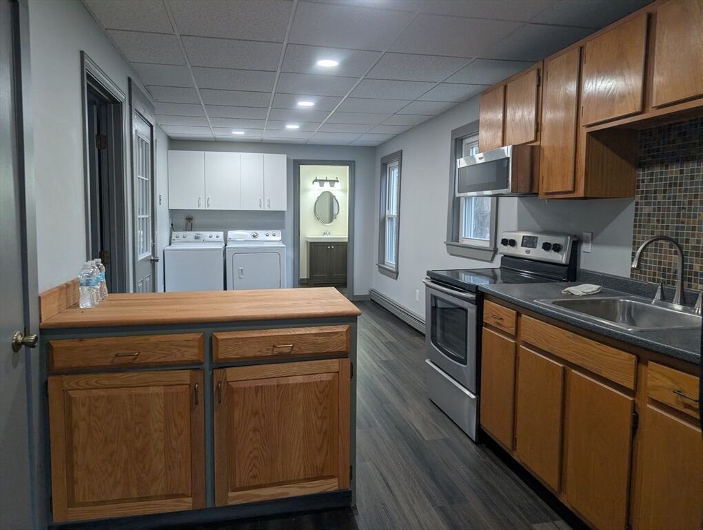 Property Photo:  36 Main St 2  MA 01590 