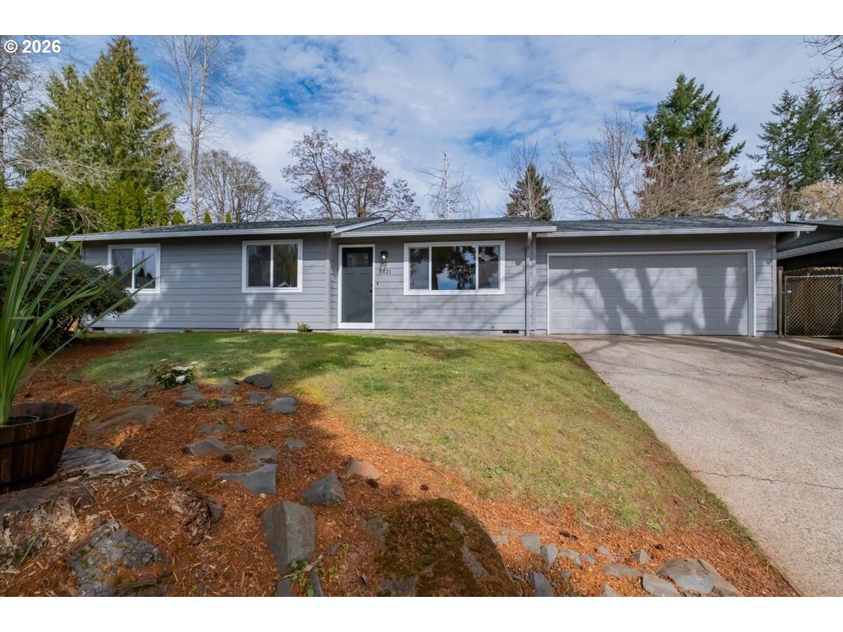 Property Photo:  5321 Fox Ct  OR 97306 