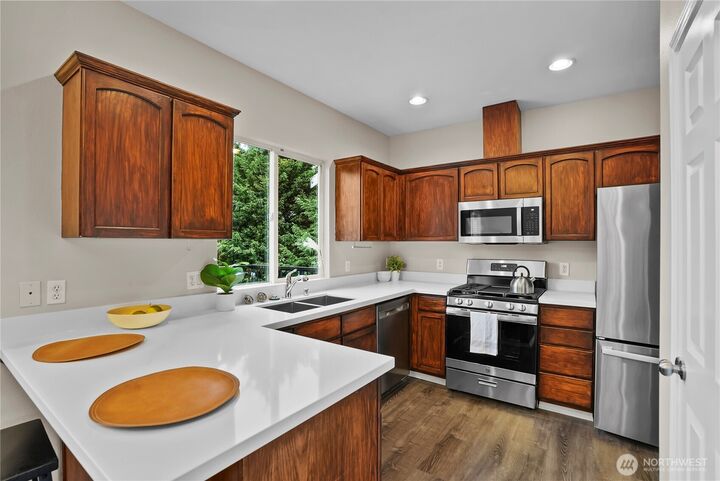 Property Photo:  18926  21st Ave  W  WA 98036 