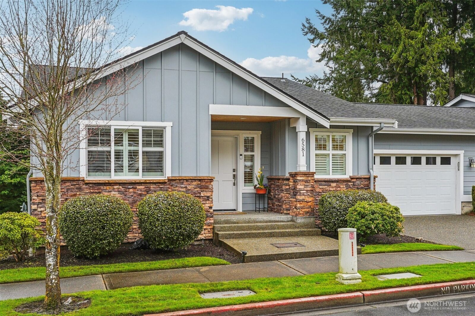 Property Photo: 6581 Hunt Highlands Loop WA 98335