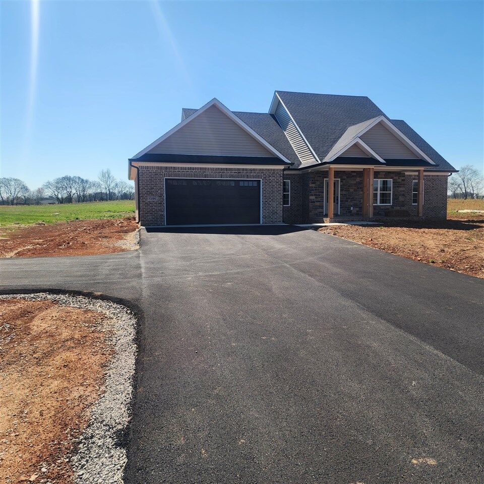 Property Photo: 1396 Roark Road KY 42134