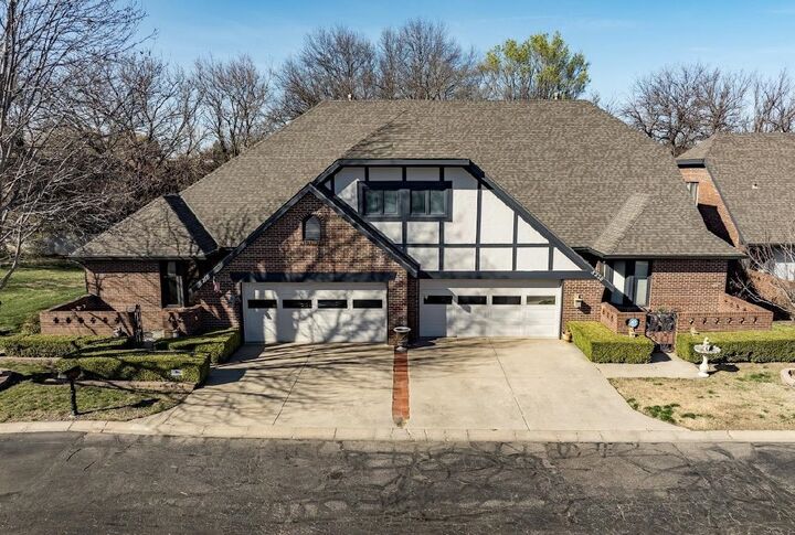 Property Photo:  8220 E Douglas Ave  KS 67206-2344 