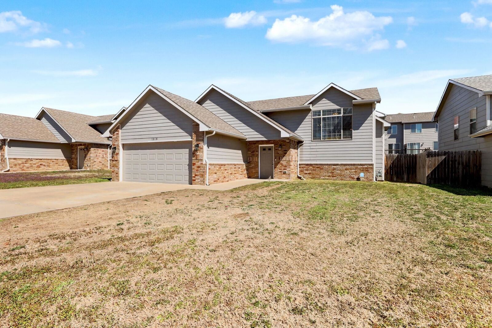 Property Photo: 1218 S Longford St KS 67207