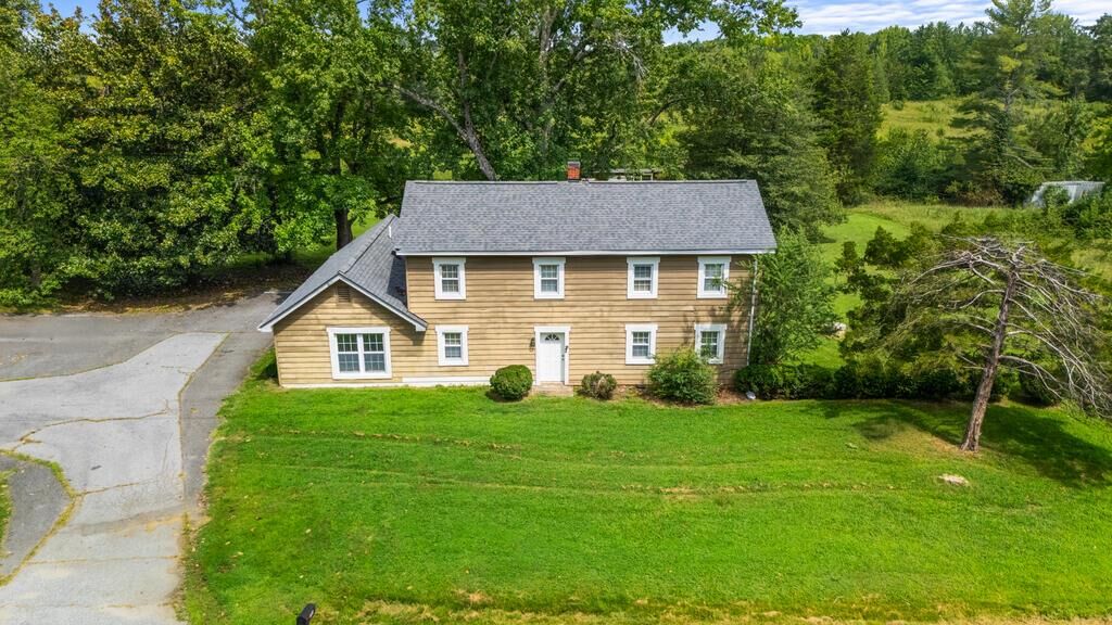 Property Photo: 3984 Farmville Road VA 23901