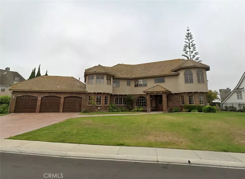 Property Photo:  25462 Gallup Circle  CA 92653 