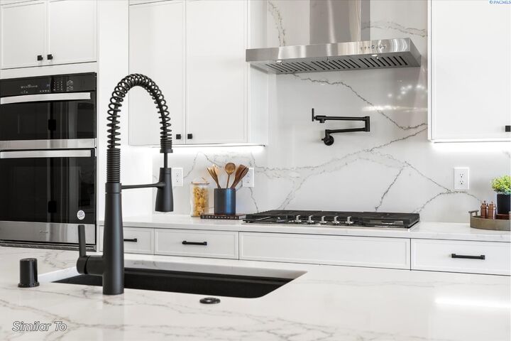 Property Photo: 7541 W 22nd Place WA 99337